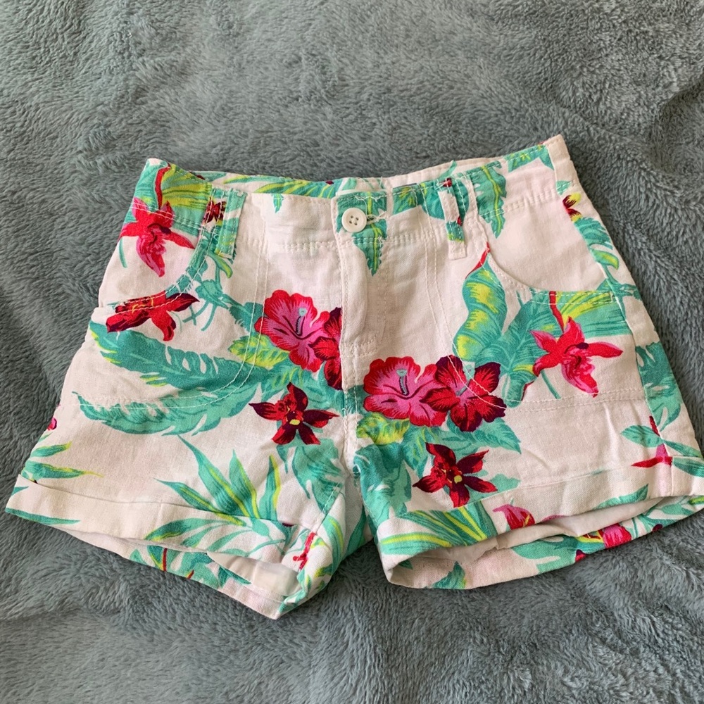 Old Navy hibiscus flower printed shorts